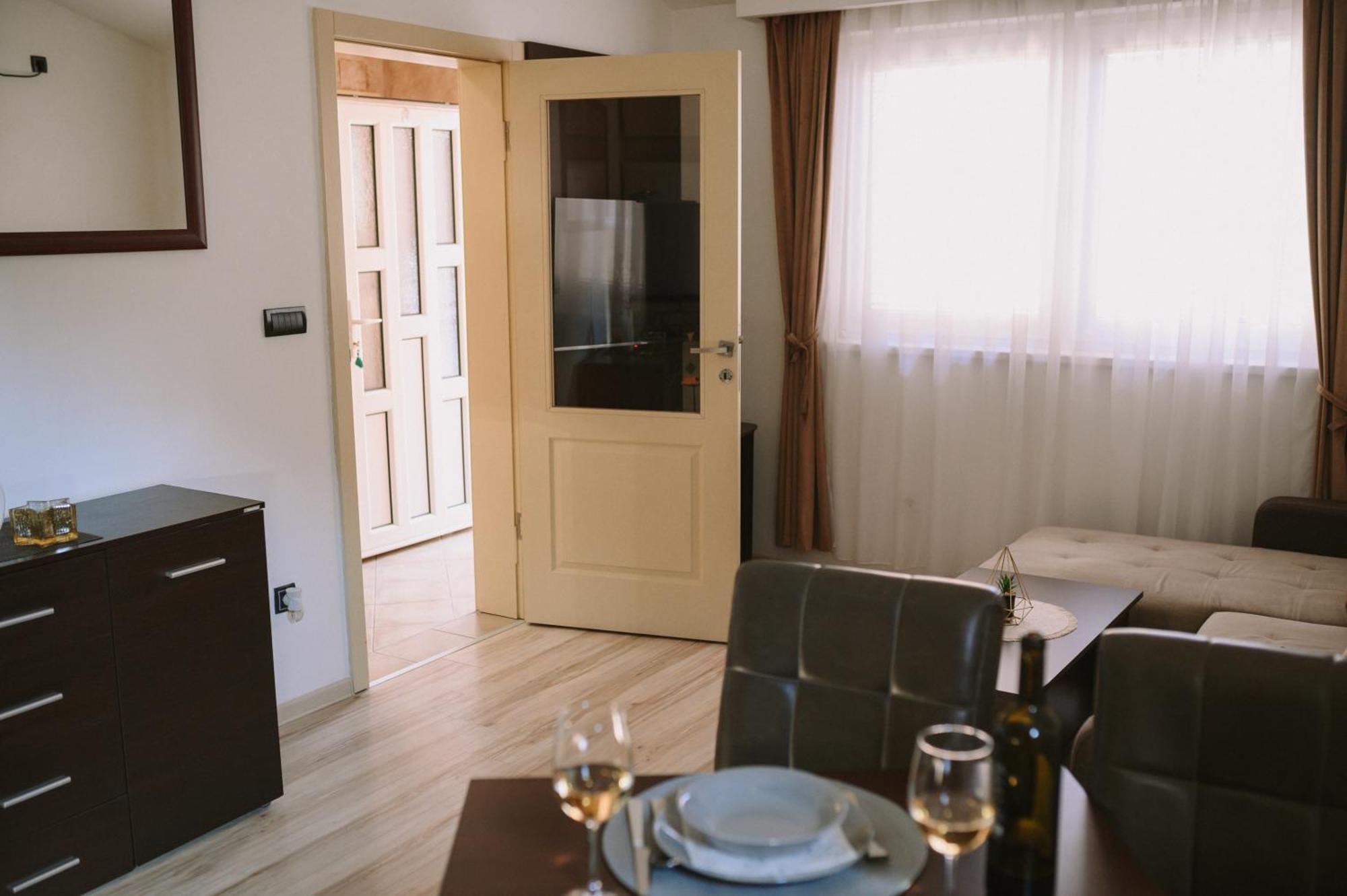 Matino Apartments 3 Valjevo Habitación foto